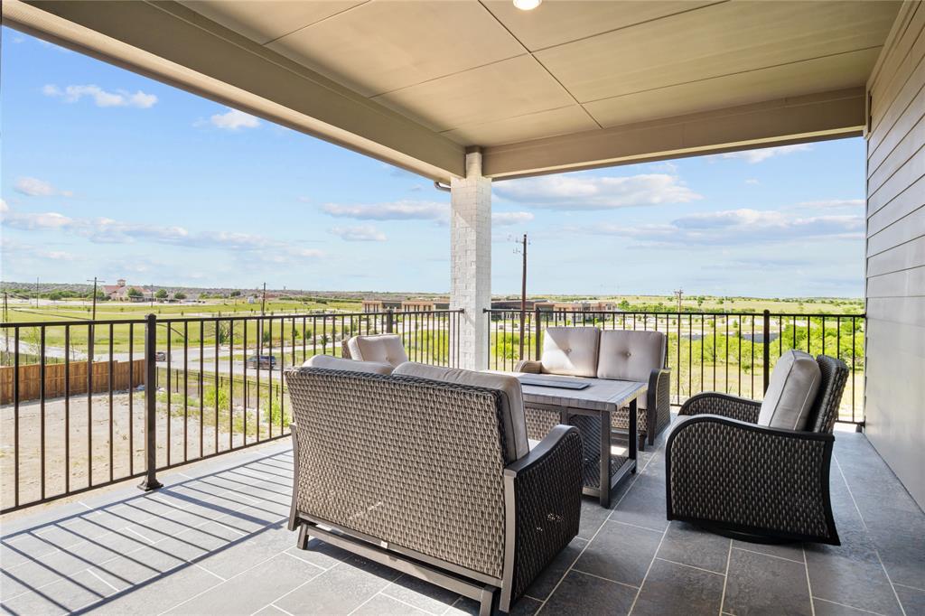 14524 Capridge Road Fort Worth, TX 76008 - Photo 24 of 29 2nd Floor