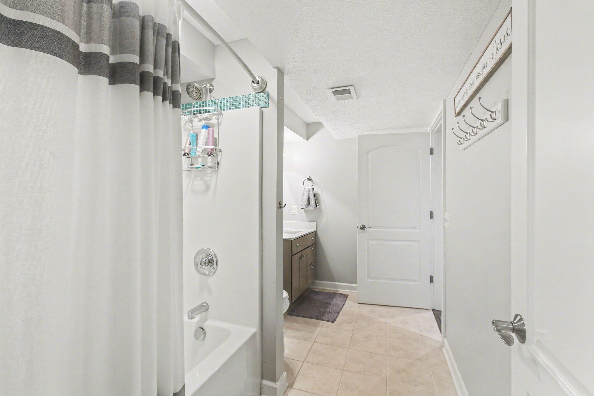 2300 Perry Street Holland, MI 49424 - Photo 19 of 51 026_file_2459
