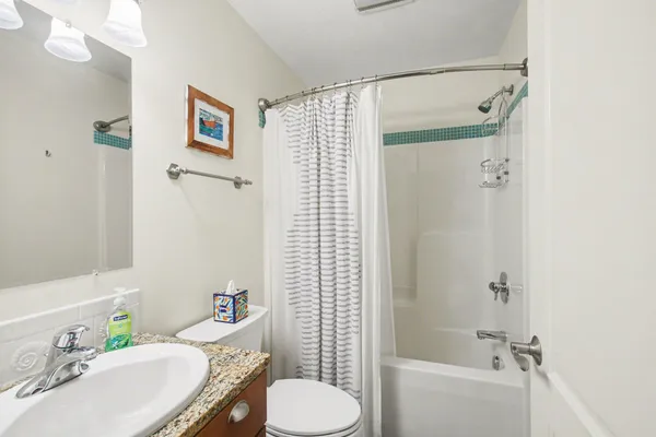 $824,900 | 2300 Perry Street, Holland, MI 49424