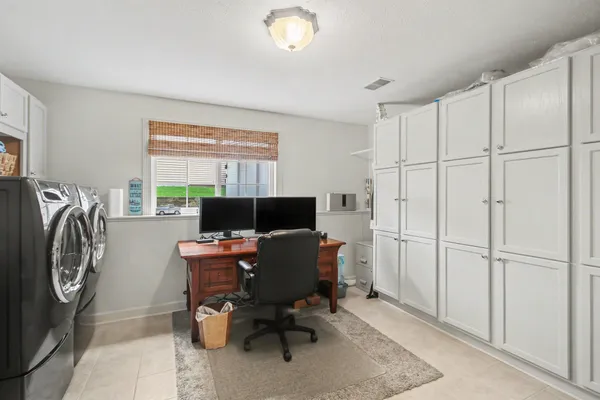 $824,900 | 2300 Perry Street, Holland, MI 49424