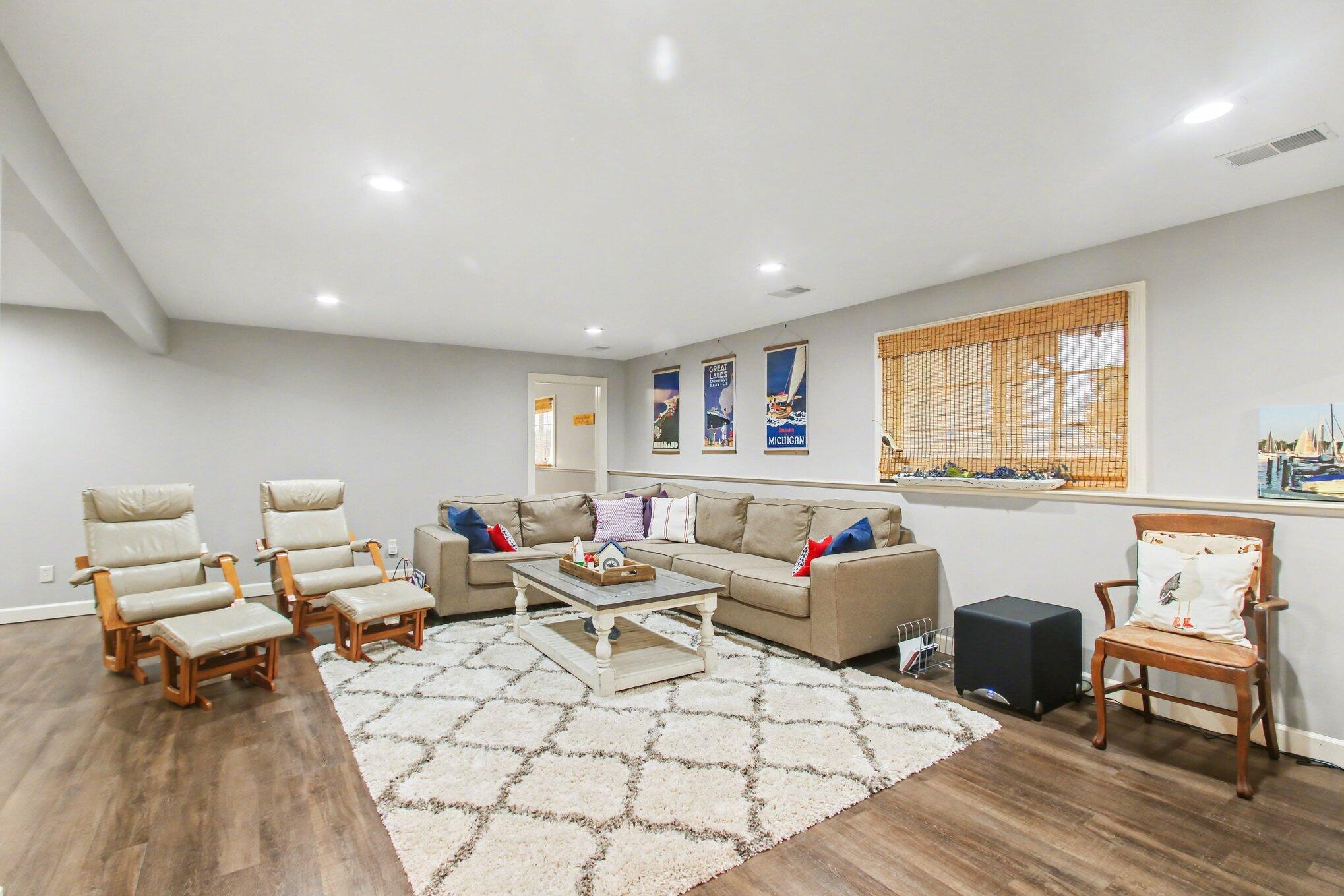 2300 Perry Street Holland, MI 49424 - Photo 25 of 51 032_file_6417