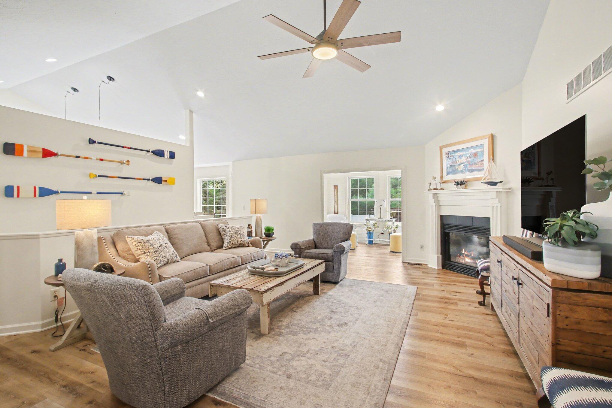 2300 Perry Street Holland, MI 49424 - Photo 3 of 51 007_file_4208