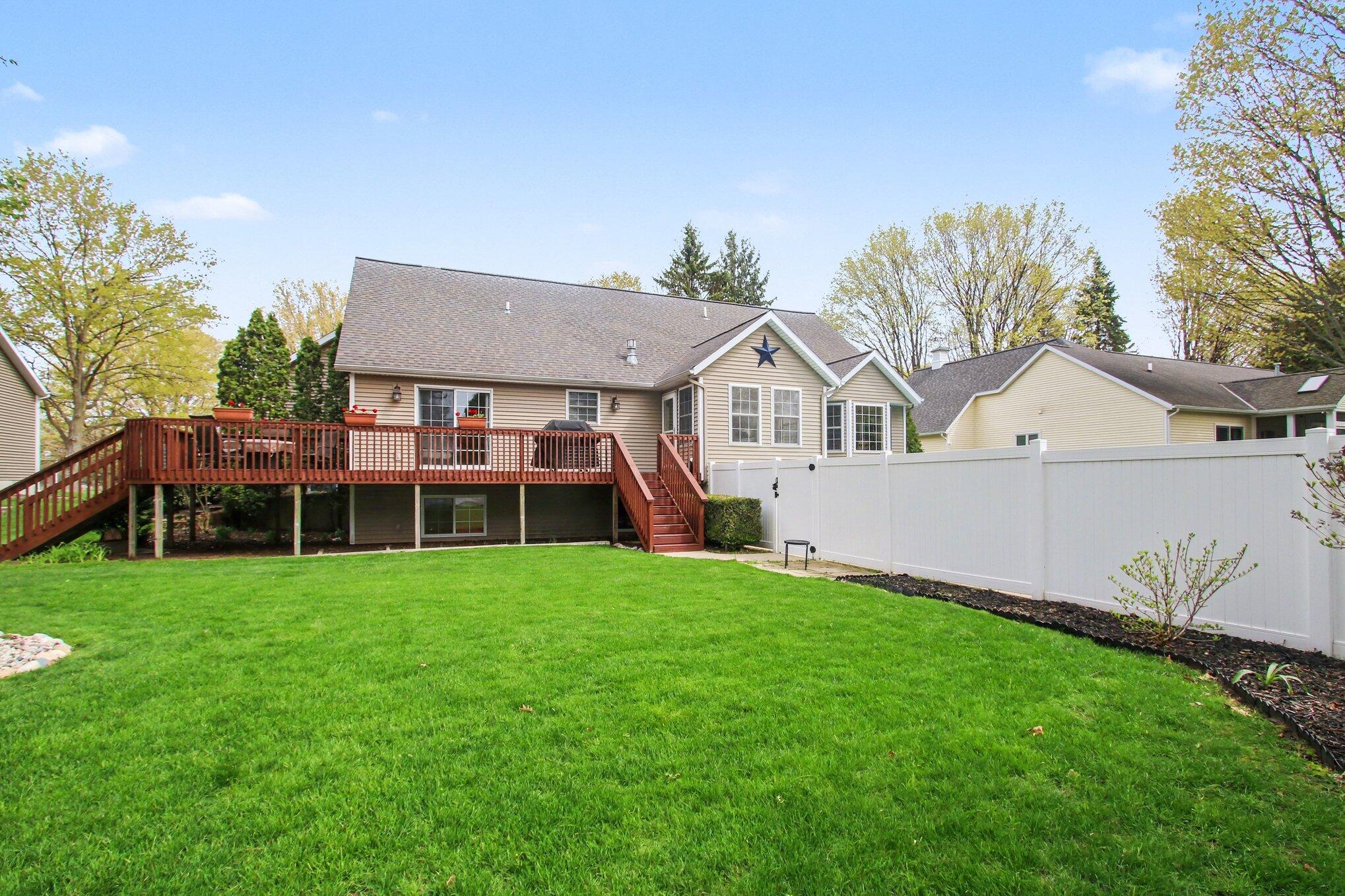 2300 Perry Street Holland, MI 49424 - Photo 34 of 51 042_file_7811