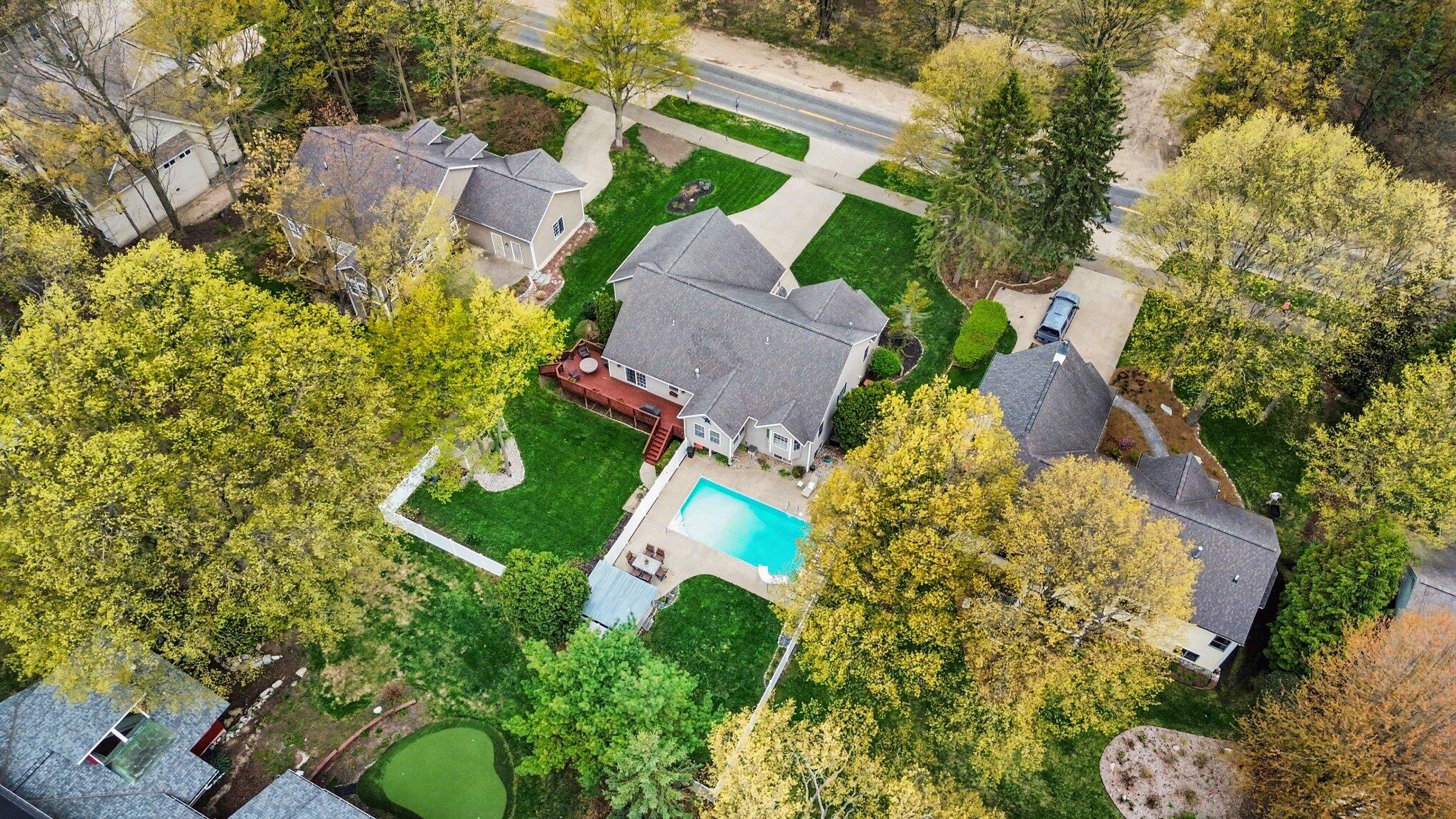 2300 Perry Street Holland, MI 49424 - Photo 43 of 51 053_file_1440