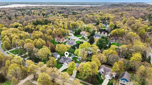 $824,900 | 2300 Perry Street, Holland, MI 49424