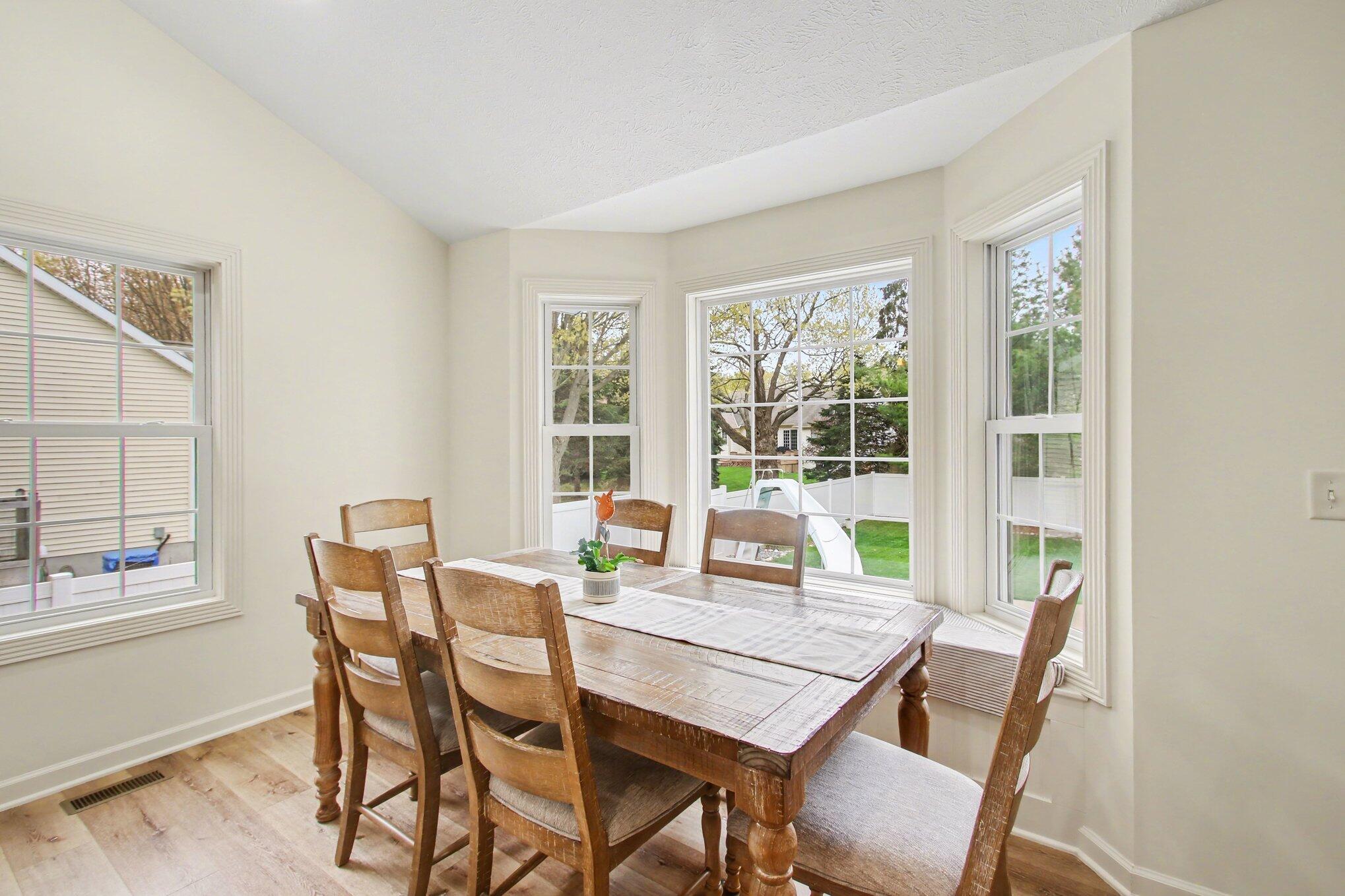 2300 Perry Street Holland, MI 49424 - Photo 7 of 51 010_file_2007