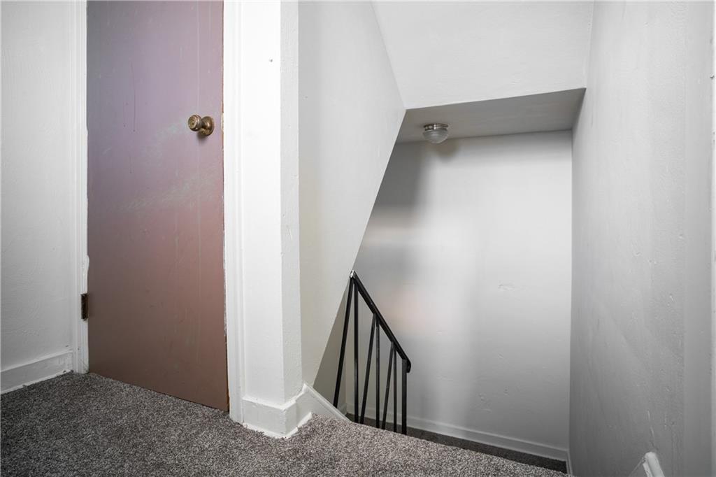9534 Glendale Road Pittsburgh, PA 15235 - Photo 4 of 16 Gallery Image 4