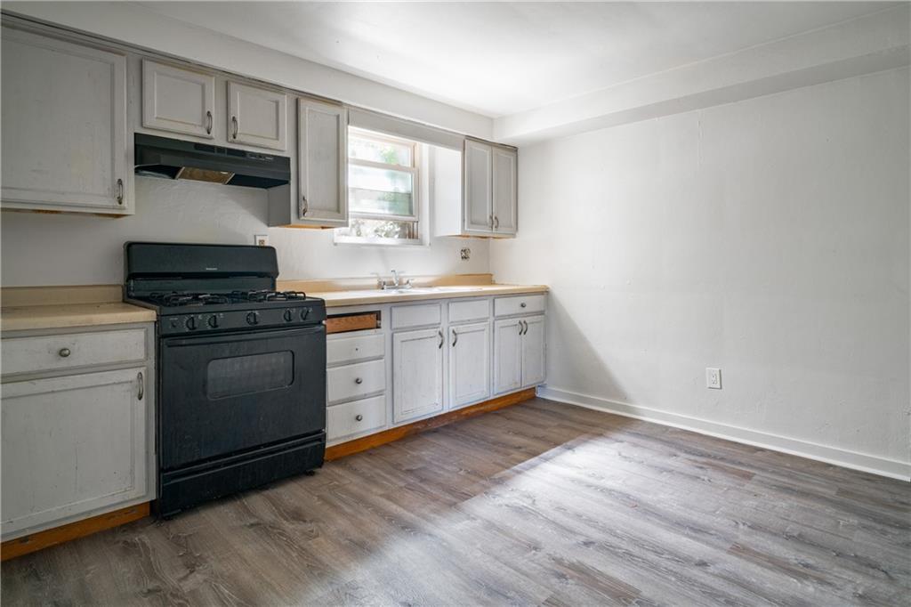 9534 Glendale Road Pittsburgh, PA 15235 - Photo 7 of 16 Gallery Image 7