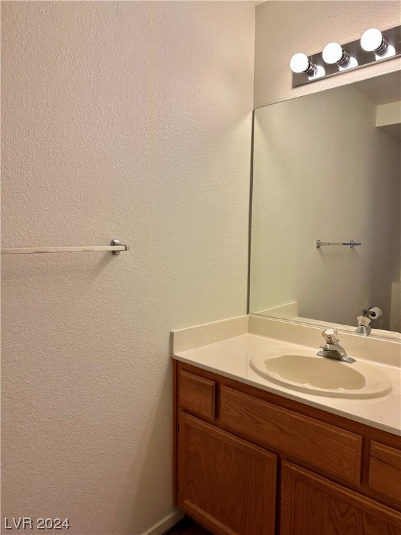 1474 Flintrock Road Henderson, NV 89014 - Photo 23 of 43 Bathroom 3