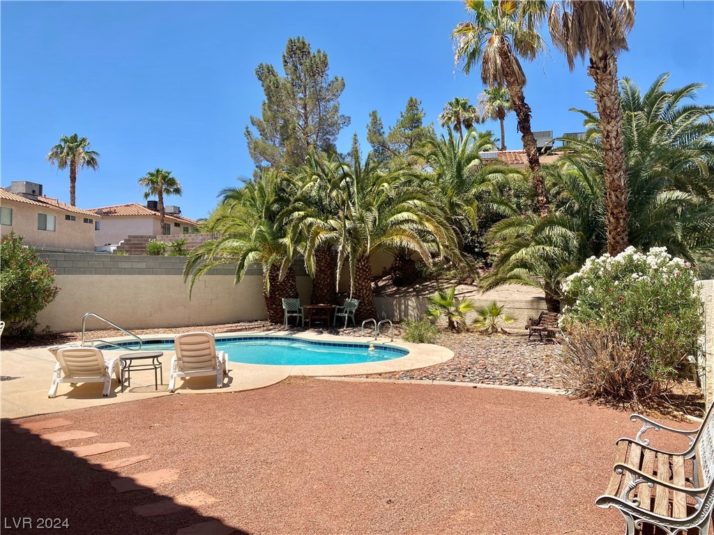1474 Flintrock Road Henderson, NV 89014 - Photo 38 of 43