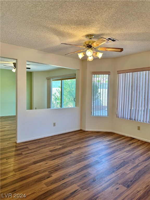 1474 Flintrock Road Henderson, NV 89014 - Photo 8 of 43 Beautiful Flooring