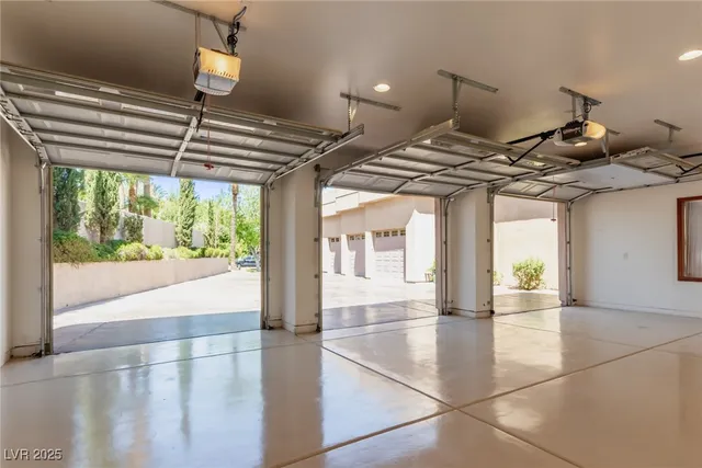 $3,500,000 | 1008 Trophy Hills Drive, Las Vegas, NV 89134