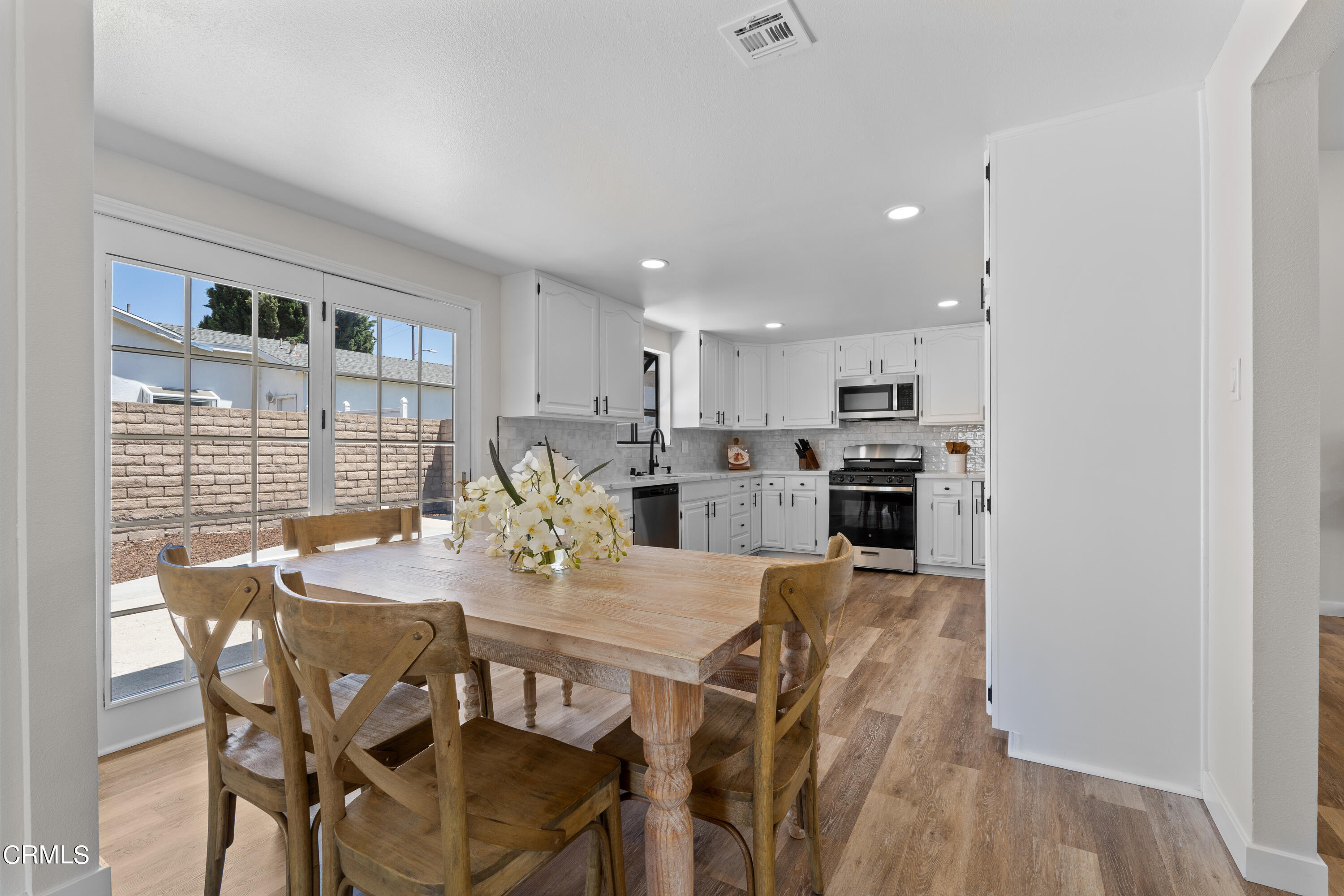 1007 Appleton Road Simi Valley, CA 93065 - Photo 11 of 29 a view of a dining room with furniture