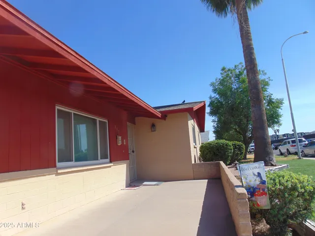 $455,000 | 337 North Comanche Drive, Chandler, AZ 85224