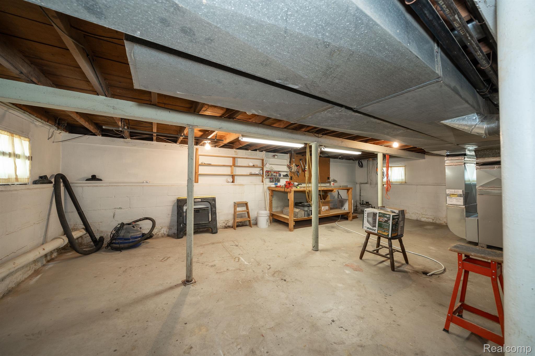 902 Trombley Road Troy, MI 48083 - Photo 20 of 33 Gallery Image 20