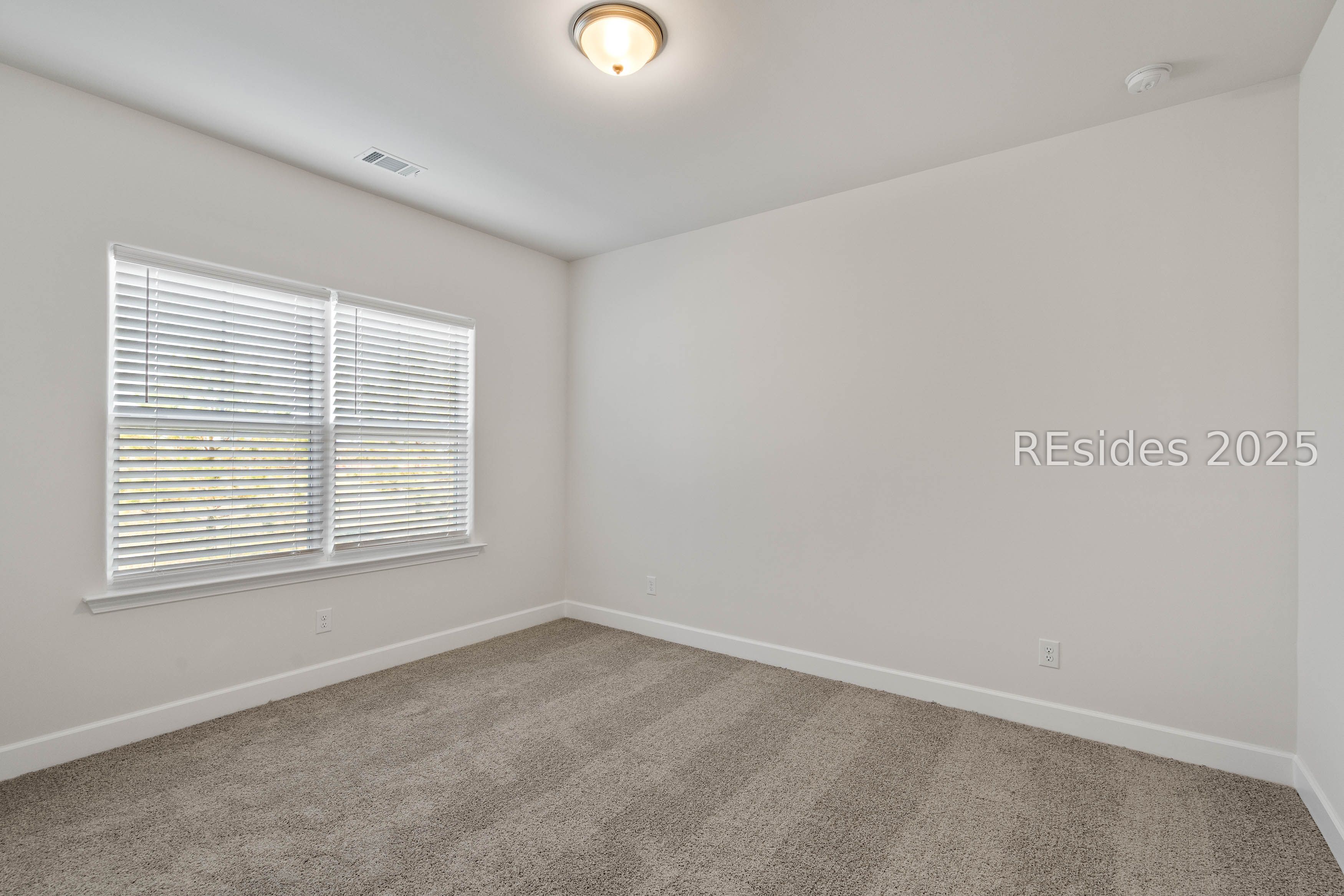 15 Silver Street, Unit 103 Ridgeland, SC 29936 - Photo 37 of 40