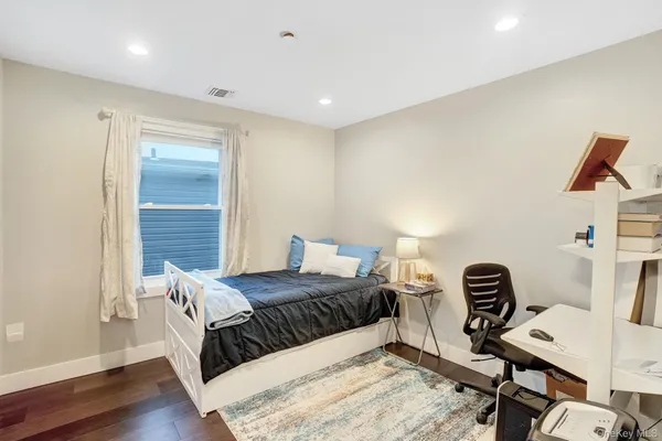 $949,000 | 124 Beach Avenue, Bellmore, NY 11710