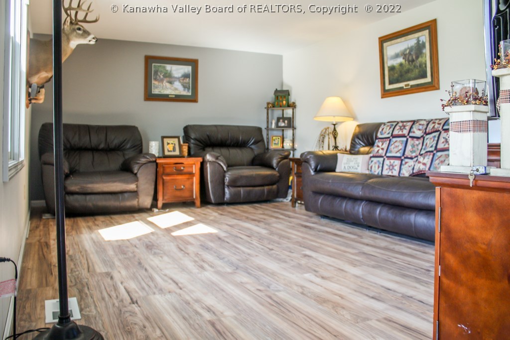 1510 Evansview Road Evans, WV 25241 - Photo 10 of 18 Gallery Image 10