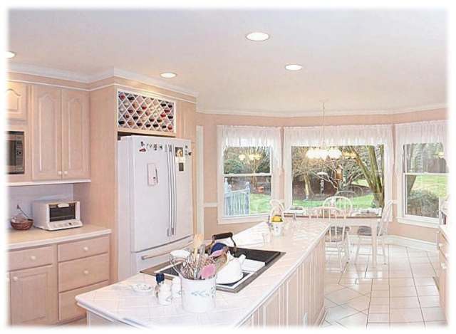 209 Autumn Road Greer, SC 29650 - Photo 3 of 18 Gallery Image 3