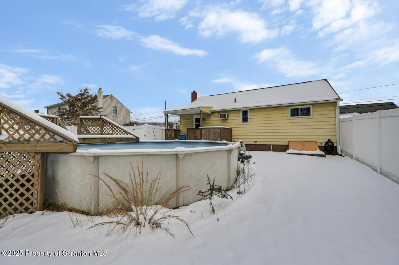 113 Taroli Street Old Forge, PA 18518 - Photo 37 of 41 a view of a terrace with chairs