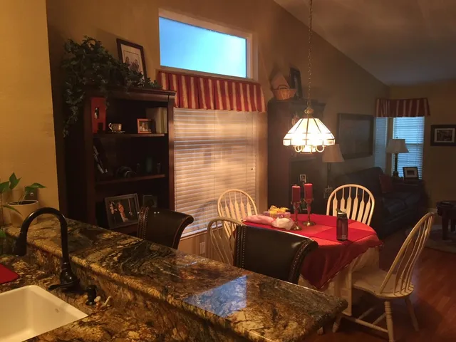 $575,000 | 1421 Vigo Court, Davis, CA 95618