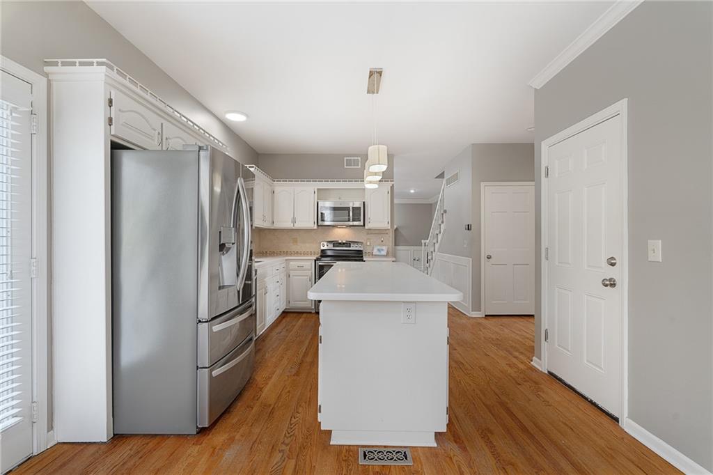 7618 Constance Street Lenexa, KS 66216 - Photo 19 of 50