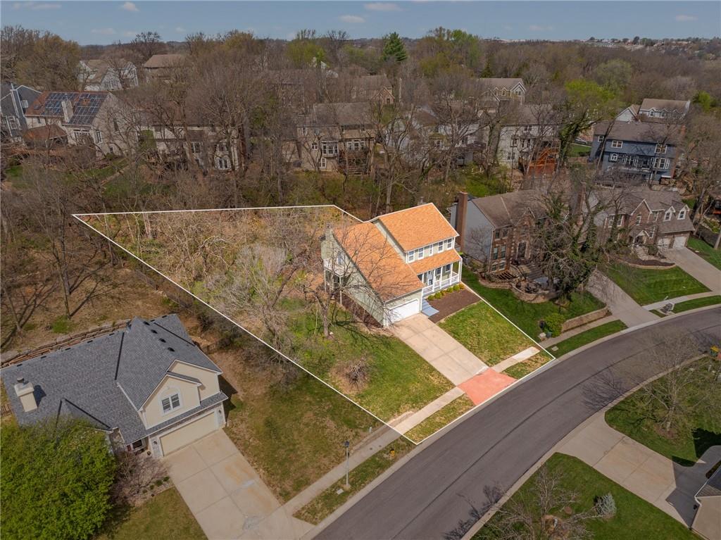 7618 Constance Street Lenexa, KS 66216 - Photo 8 of 50