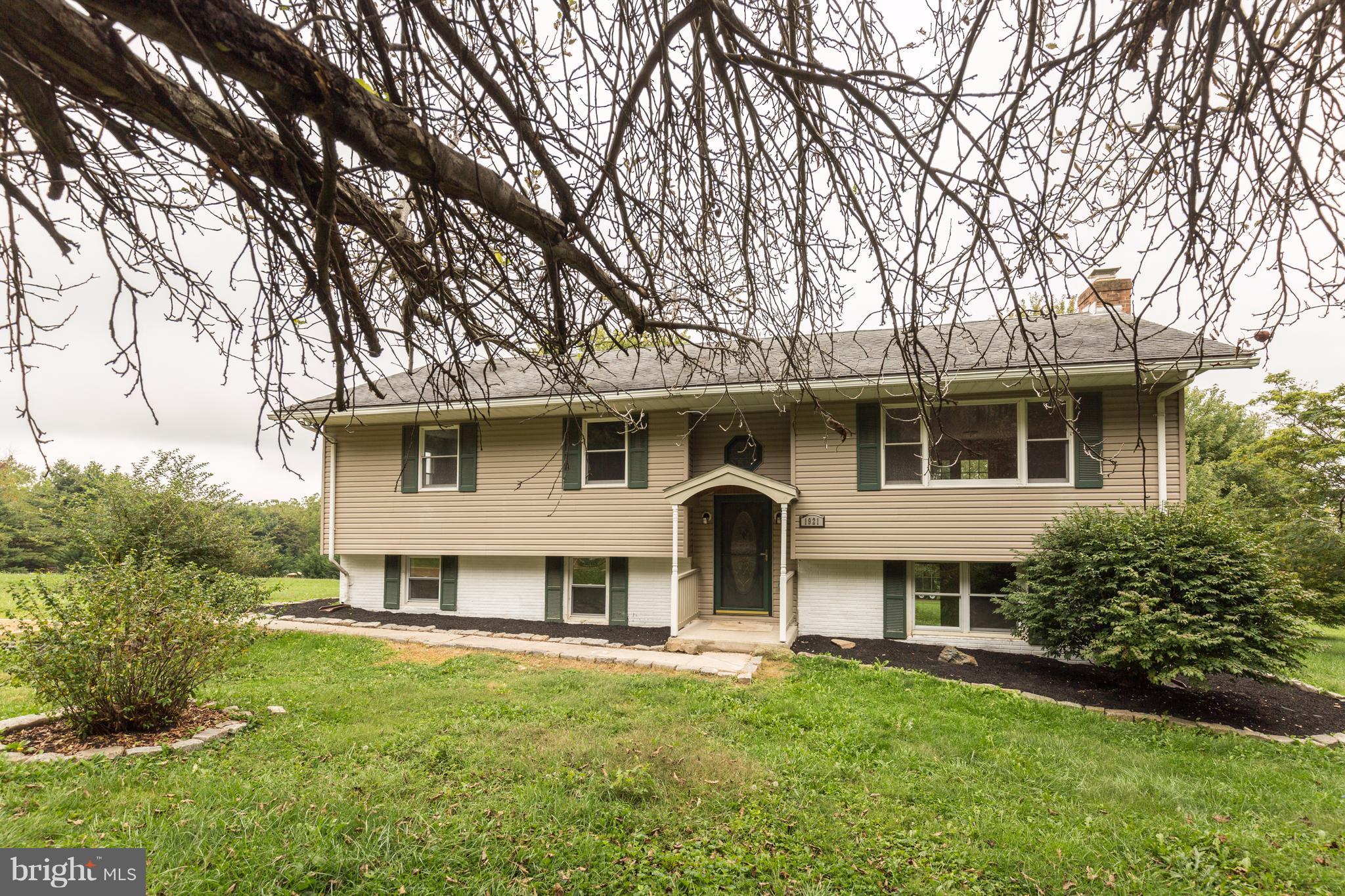 1921 East Deep Run Road Manchester, MD 21102 - Photo 1 of 29 Exterior (Front)