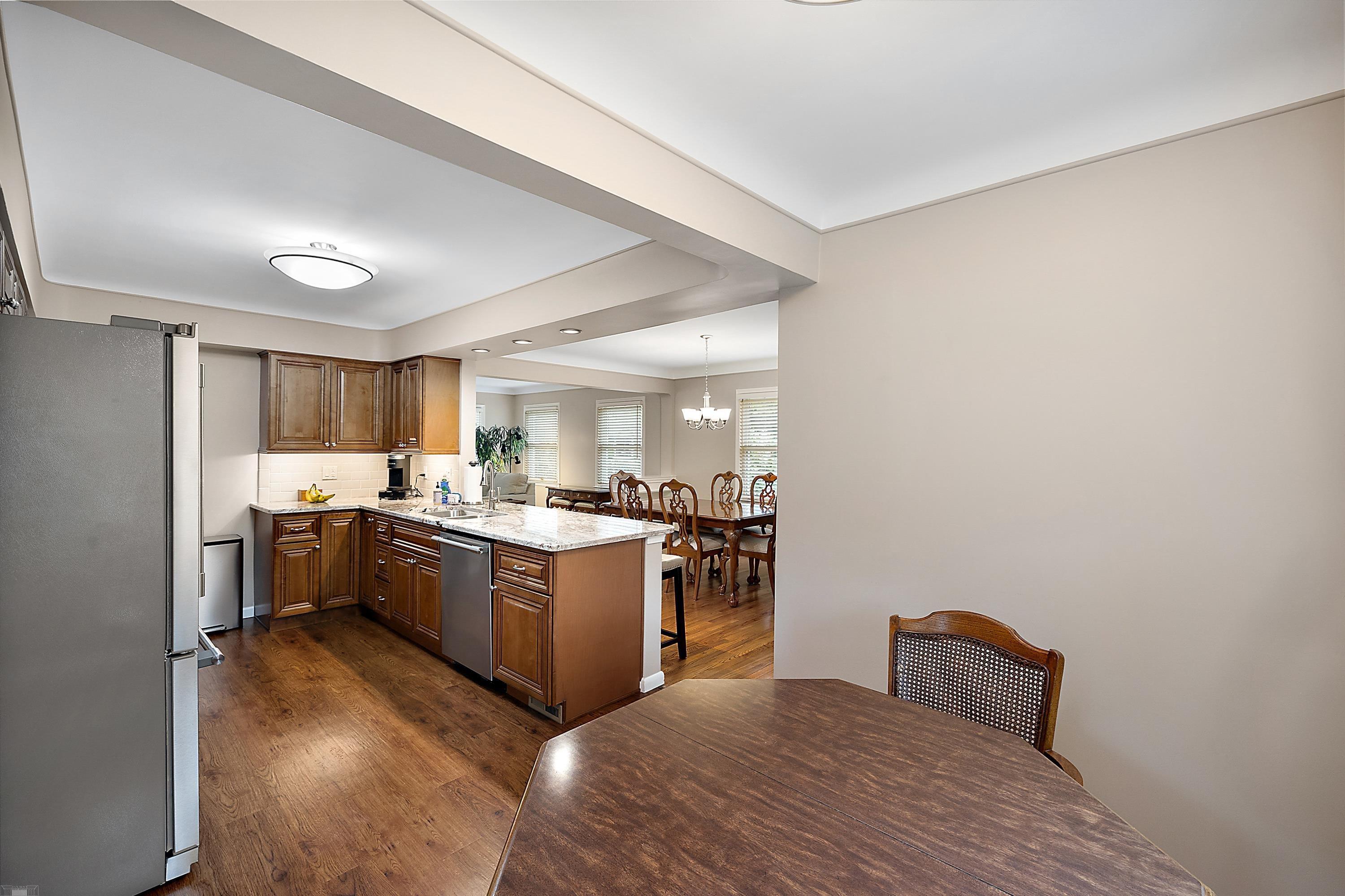 1437 Torrey Road Grosse Pointe Woods, MI 48236 - Photo 22 of 60