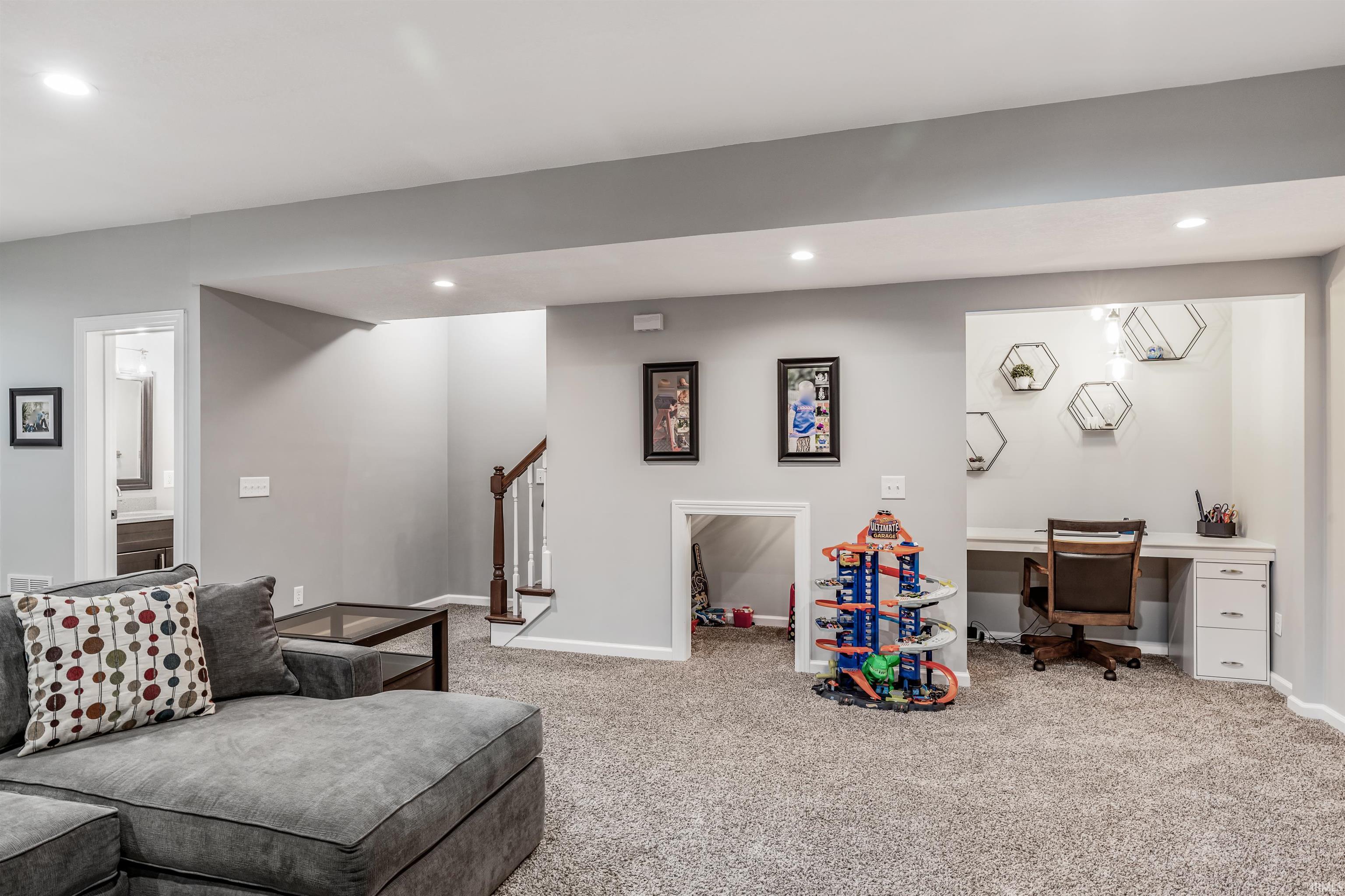 11640 Carroll Cove Fort Wayne, IN 46818 - Photo 25 of 36