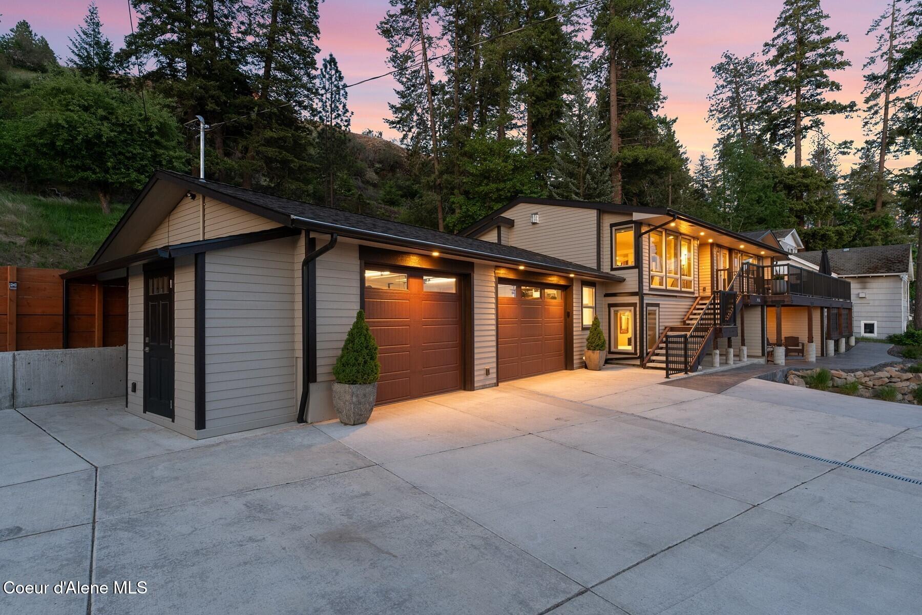 2406-1 South Silver Beach Road Coeur D'Alene, ID 83814 - Photo 29 of 44 3 Car Oversized Garage
