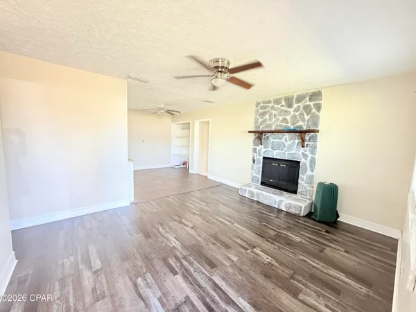 $1,800 | 808 Forestdale Avenue, Panama City, FL 32401