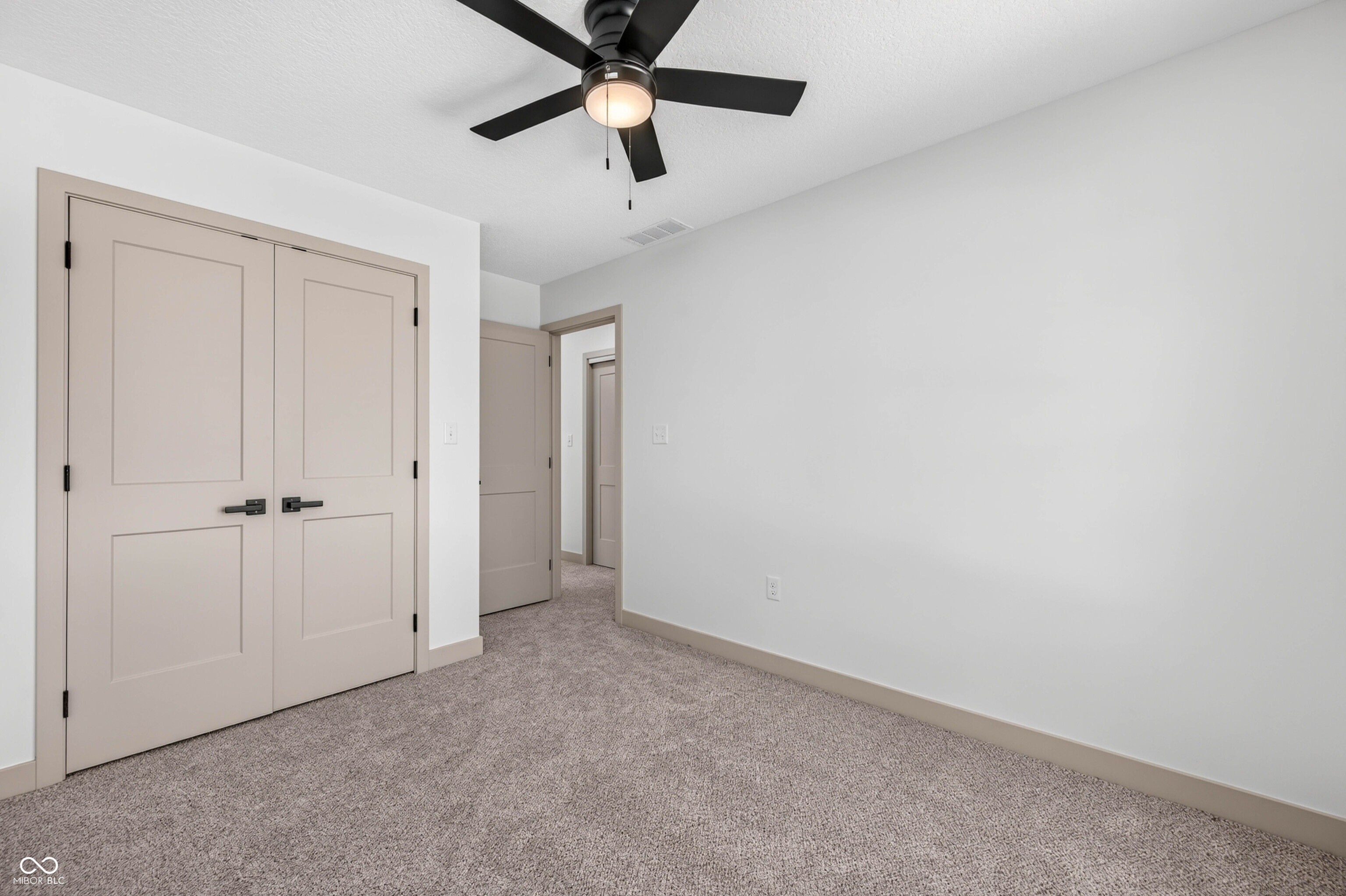 45 South Beatty Street Columbus, IN 47201 - Photo 36 of 70