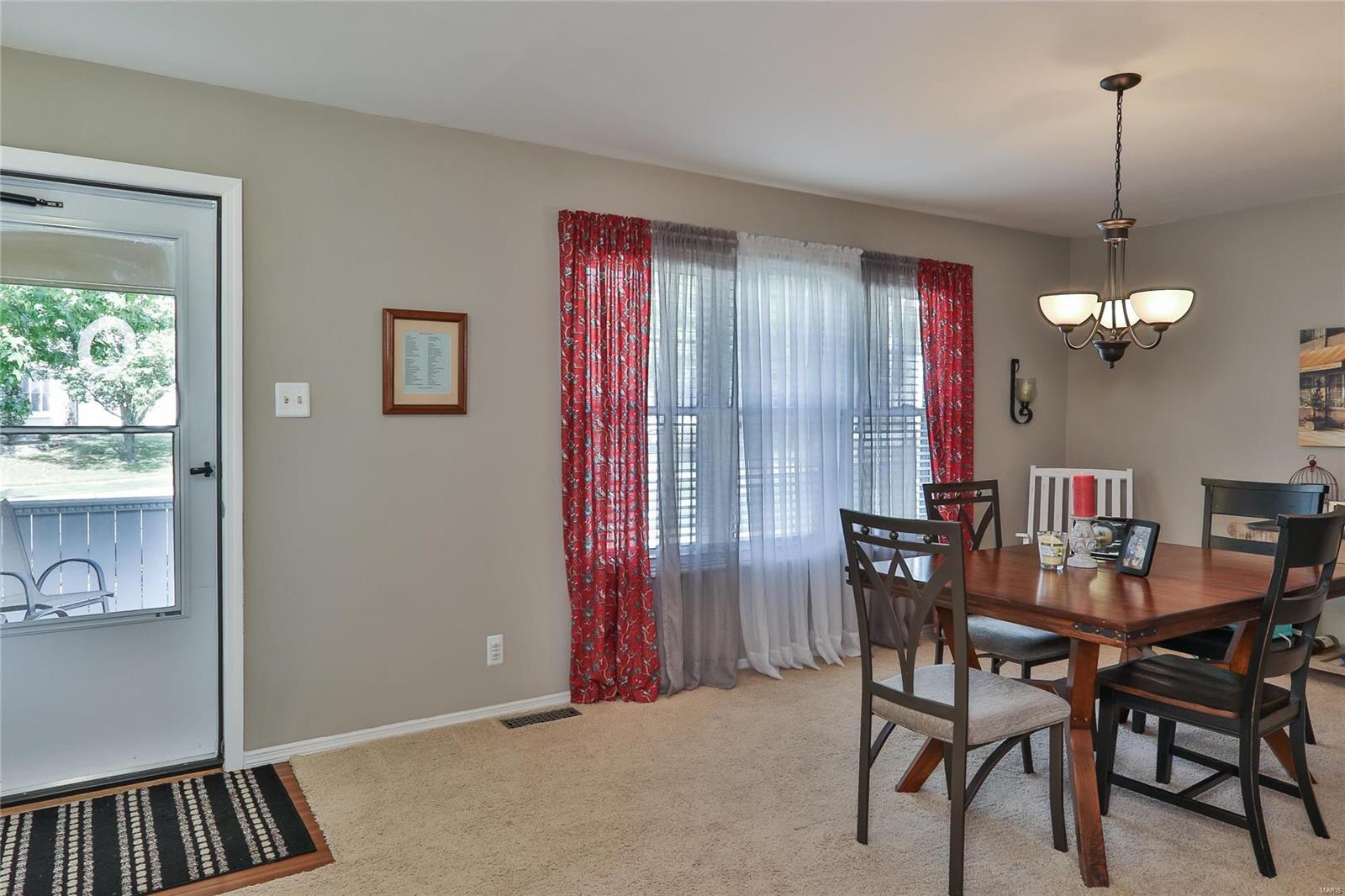 924 Queensbridge Road Manchester, MO 63021 - Photo 9 of 25