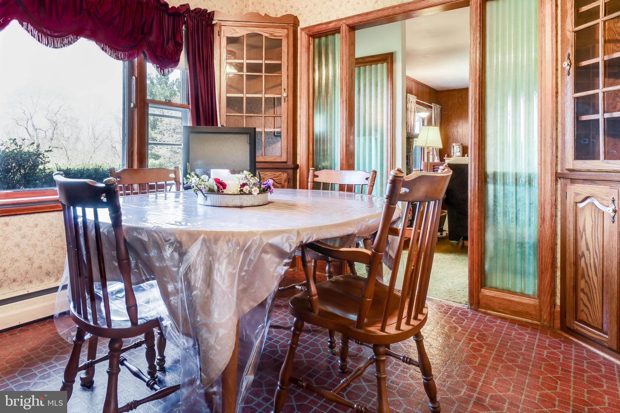 31 Ragan Acres Conowingo, MD 21918 - Photo 11 of 51 31 Ragan Acres - Dining Room