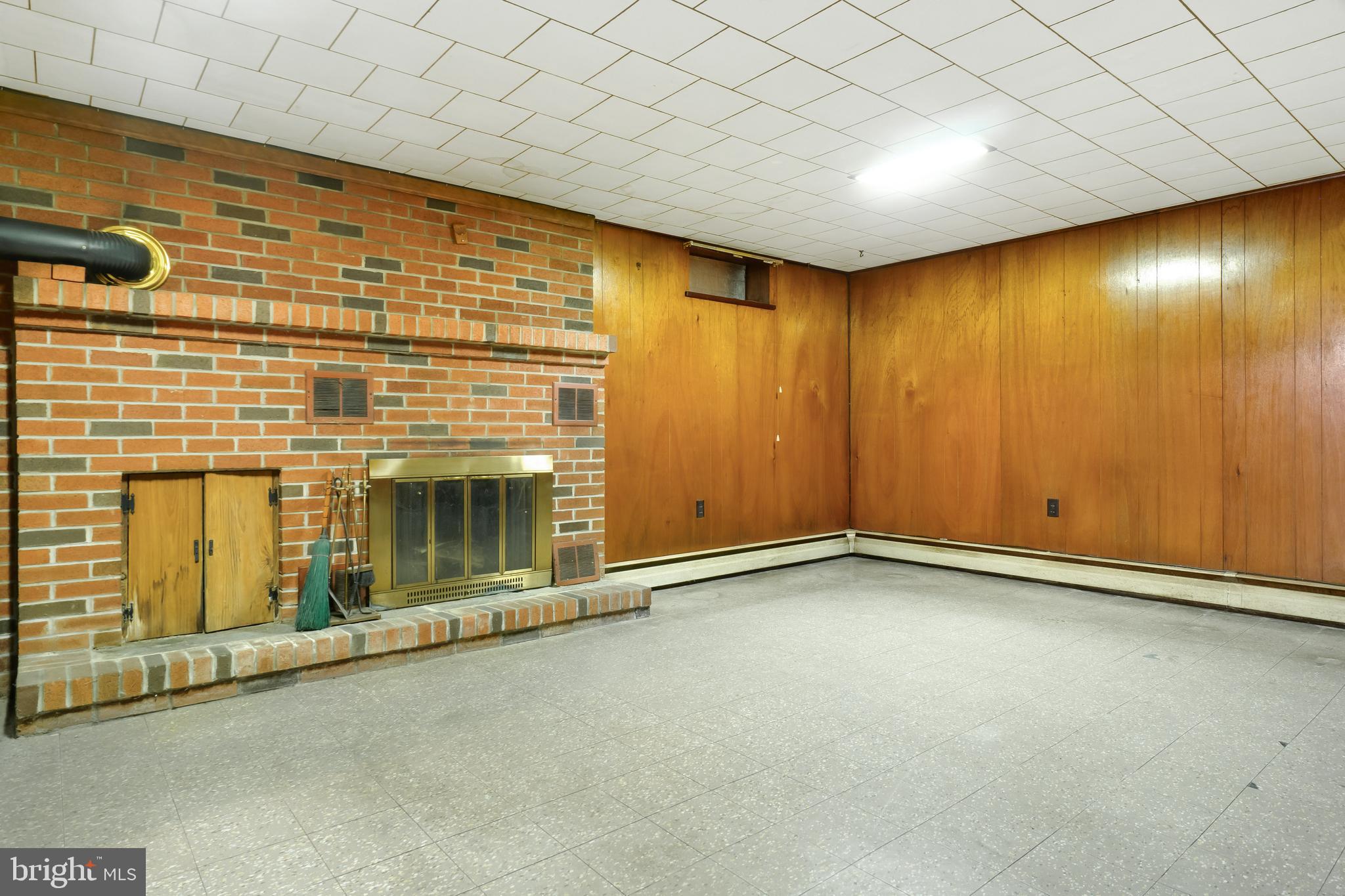 31 Ragan Acres Conowingo, MD 21918 - Photo 20 of 51 31 Ragan Acres - Basement Rec Room