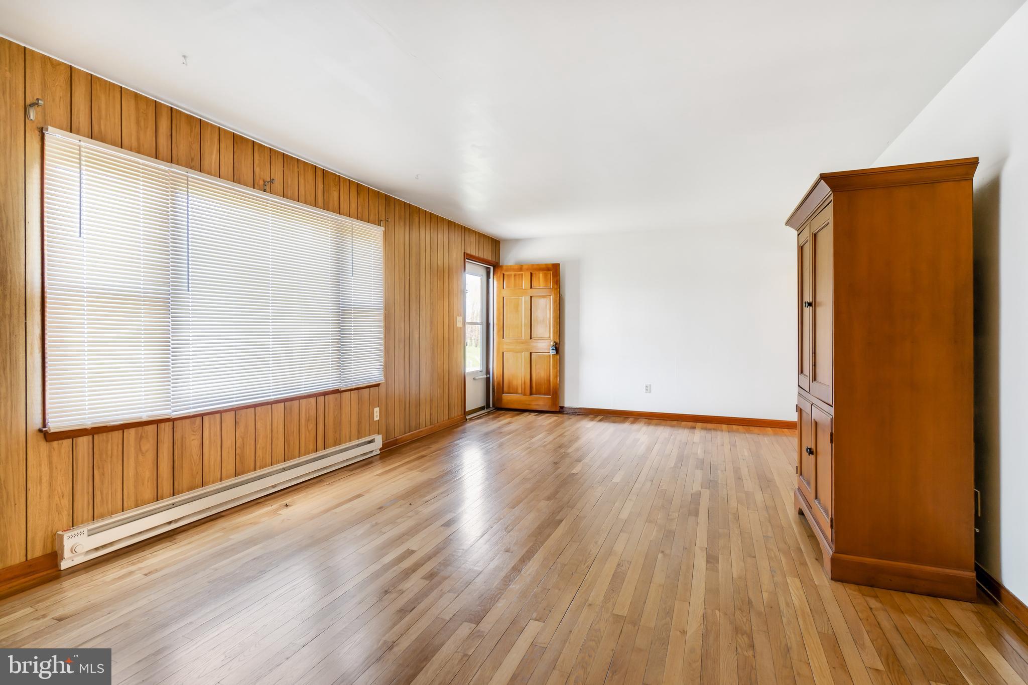 31 Ragan Acres Conowingo, MD 21918 - Photo 35 of 51 495 Rowlandsville Rd. - Living Room - HW Floors