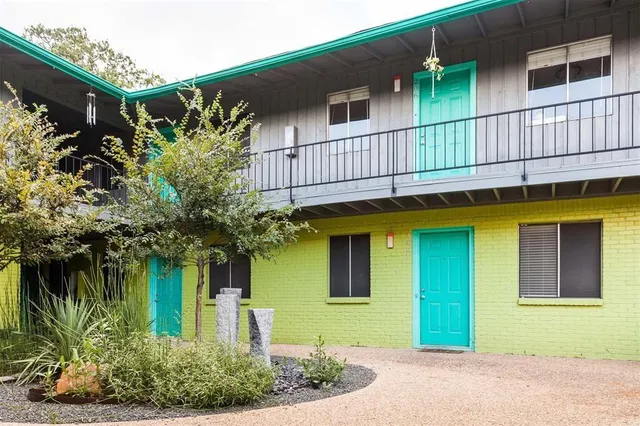 $1,500 | 3914 Avenue D, Unit 101, Austin, TX 78751