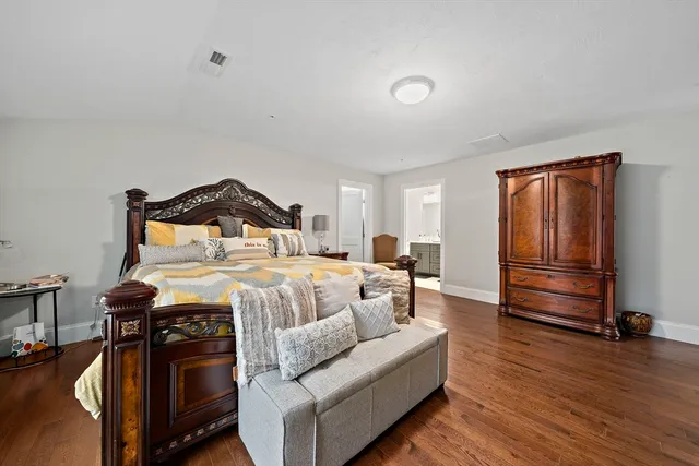 $1,149,000 | 6 Audubon Way, Unit 6, Canton, MA 02021