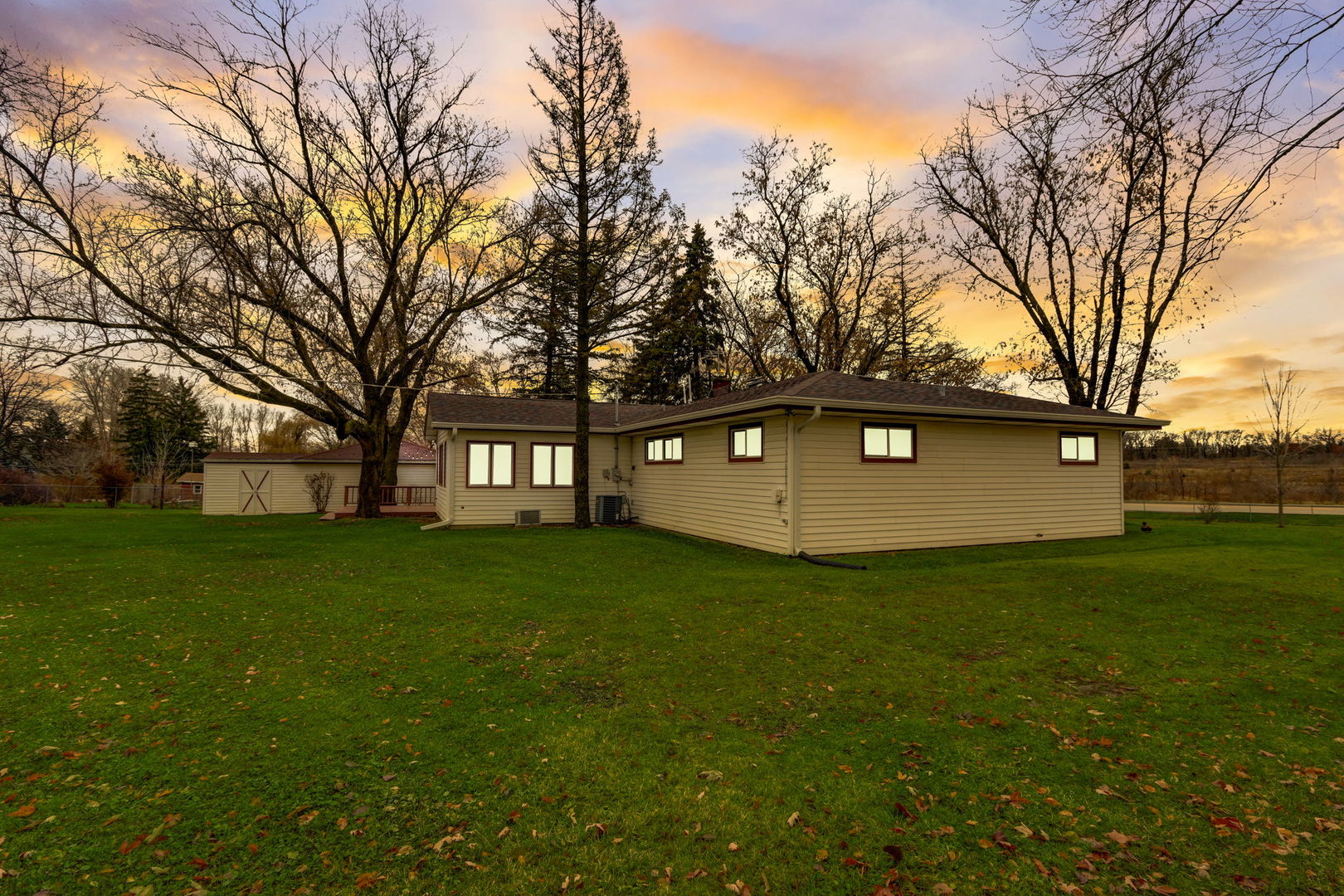 38955 North Delany Road Wadsworth, IL 60083 - Photo 31 of 32 Gallery Image 31