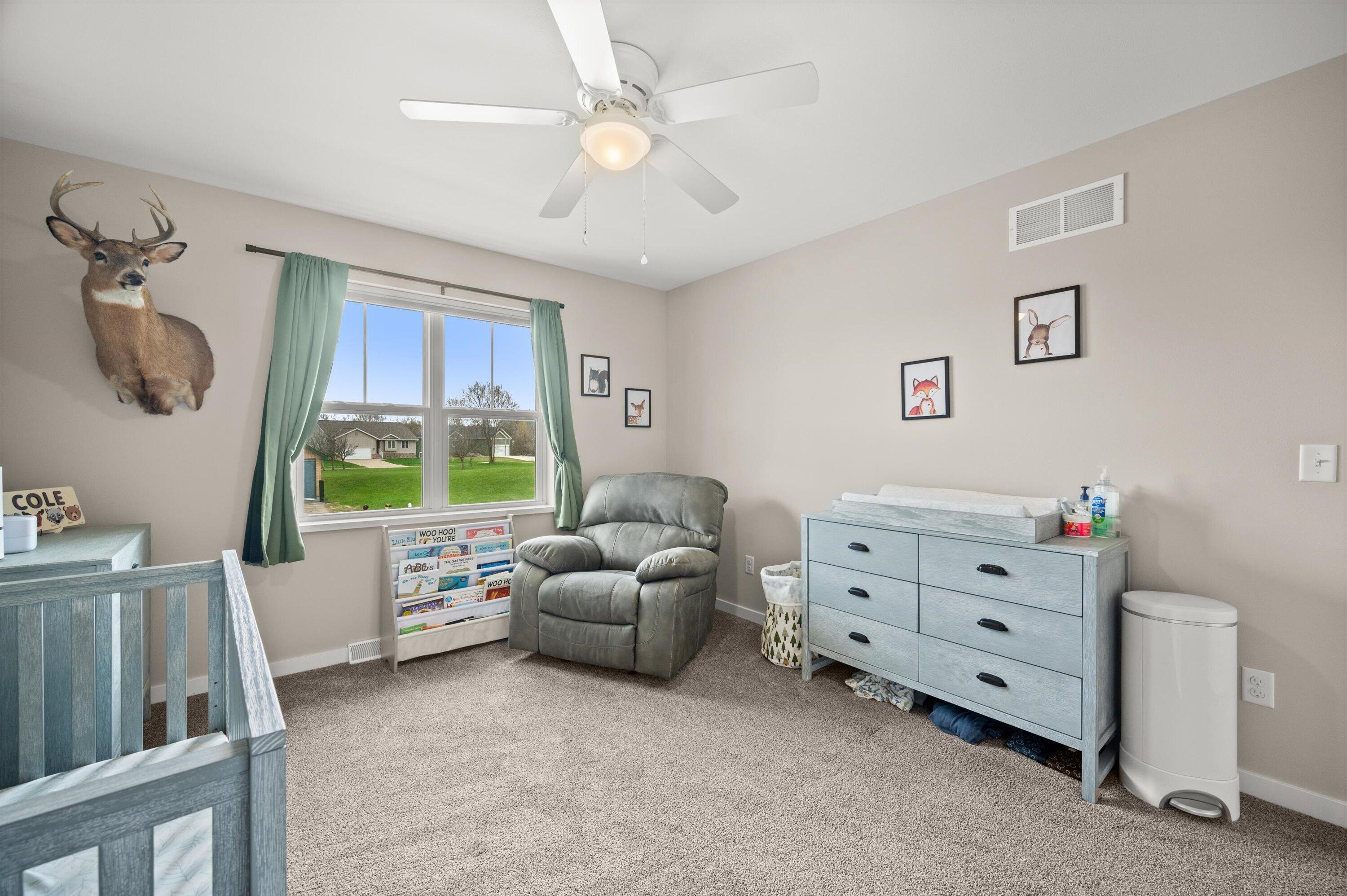 261 Cardinal Drive Sullivan, WI 53178 - Photo 15 of 42 09-Z62_0040