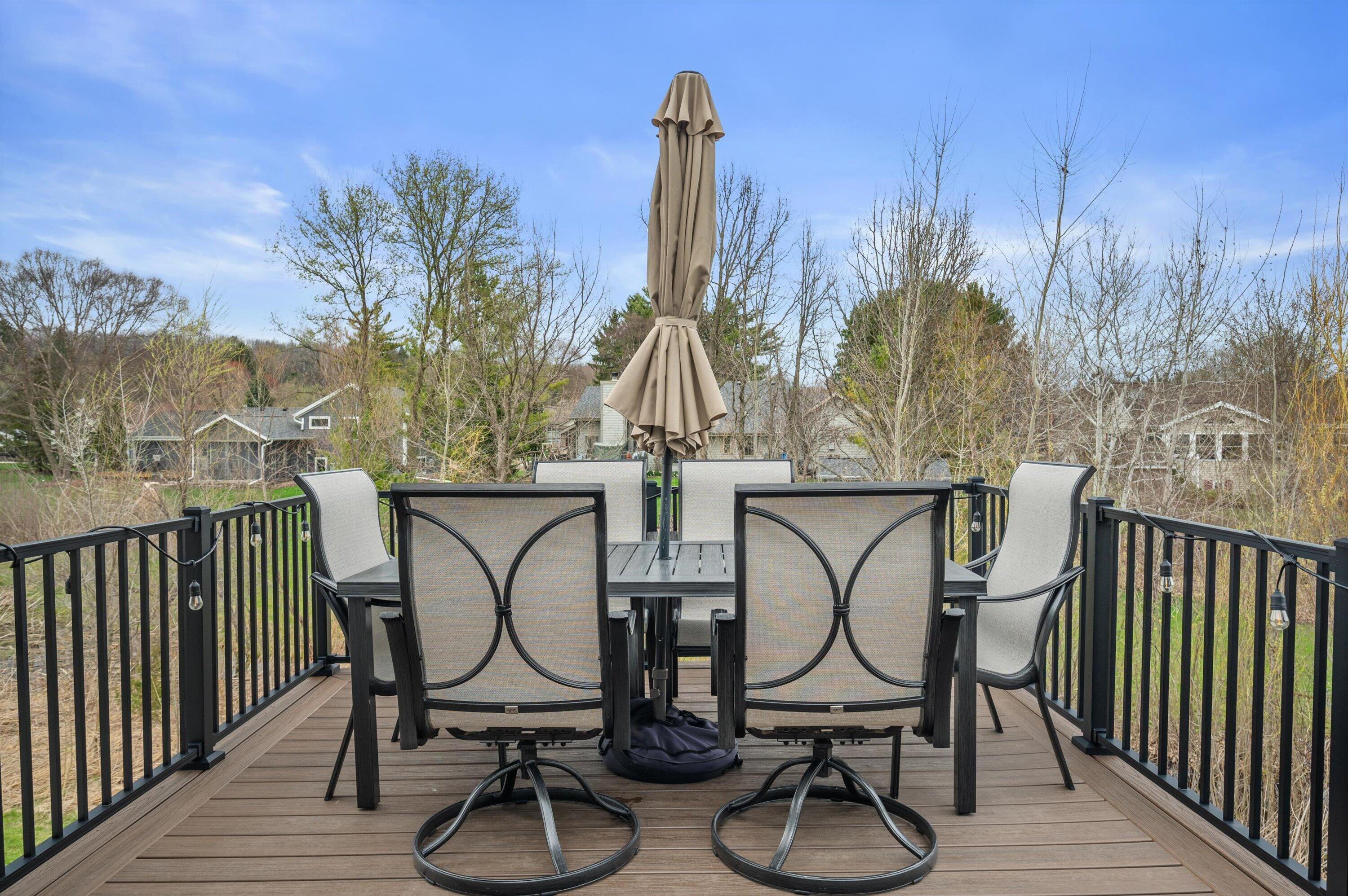 261 Cardinal Drive Sullivan, WI 53178 - Photo 26 of 42 23-Z62_9907