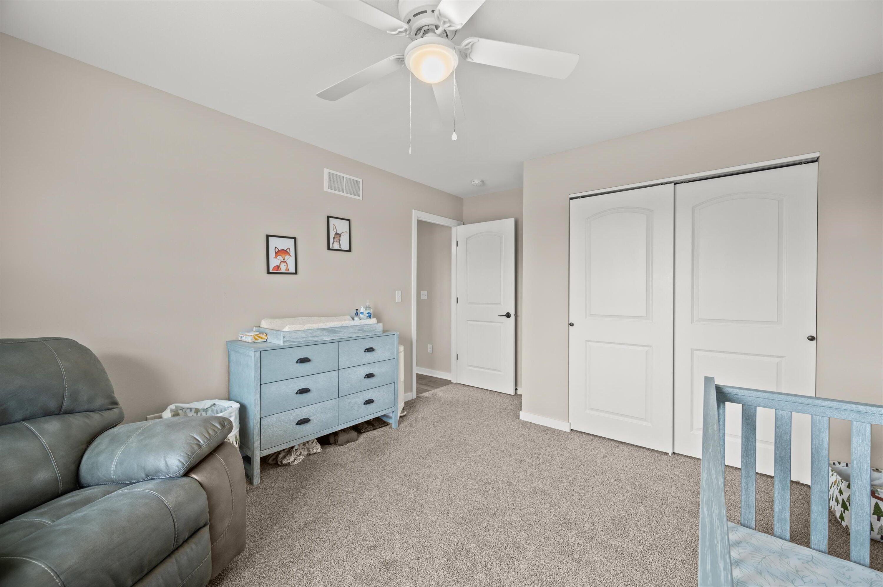 261 Cardinal Drive Sullivan, WI 53178 - Photo 29 of 42 08-Z62_0036