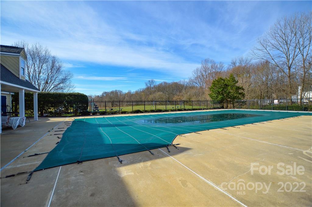 7608 Henderson Park Road Huntersville, NC 28078 - Photo 37 of 39 a view of outdoor space with garden