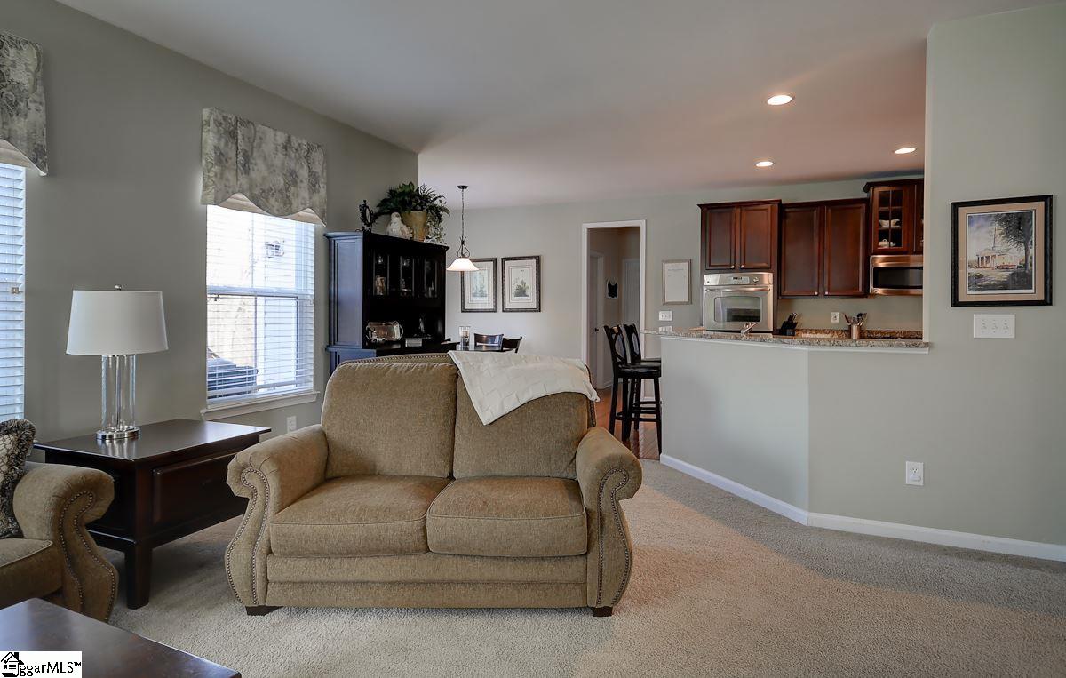 108 Roanoke Way Greenville, SC 29607 - Photo 15 of 36 Gallery Image 15