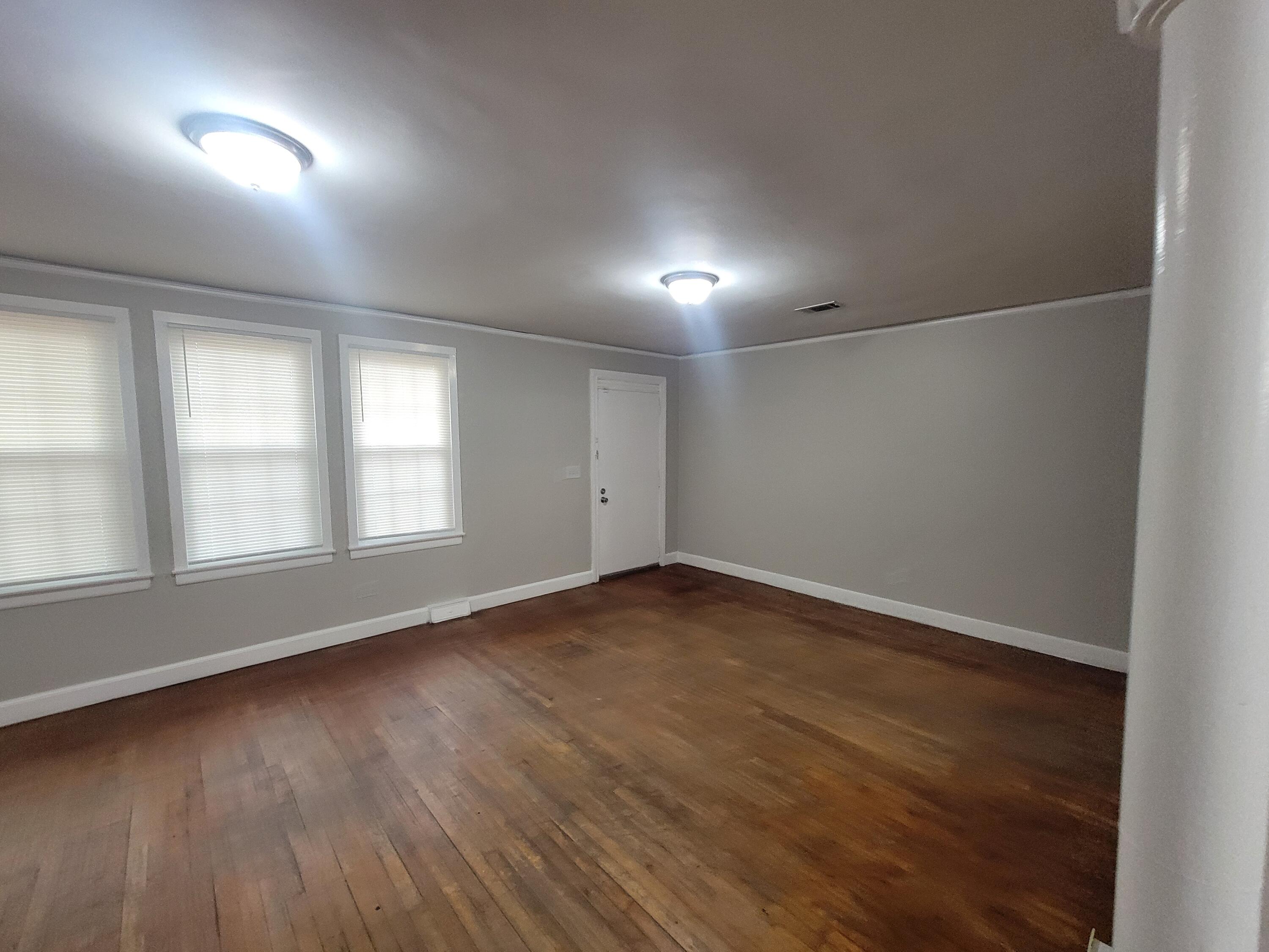 295 Milledge Road Augusta, GA 30904 - Photo 3 of 18 20251218_124935