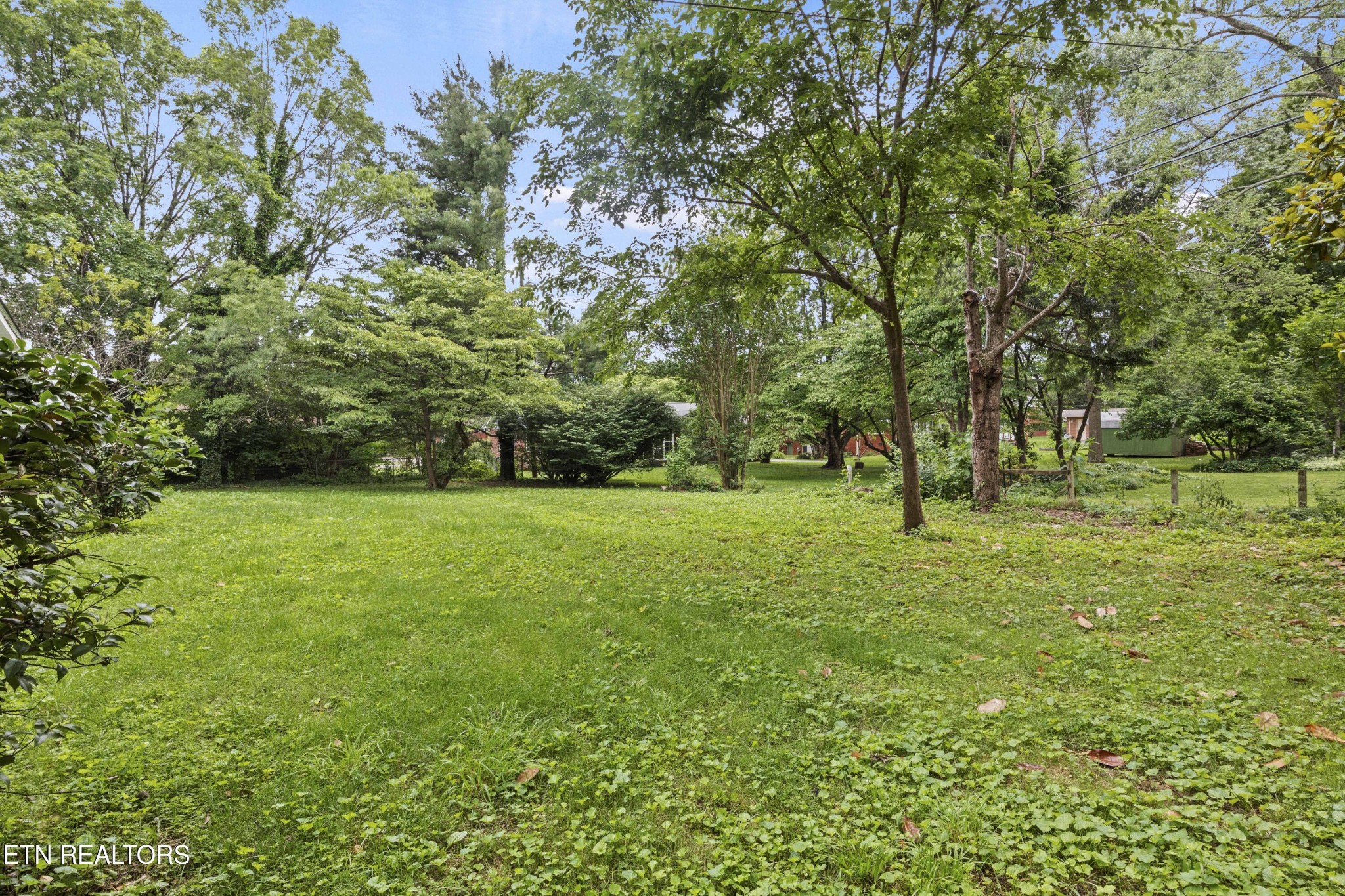 205 Newcastle Road Knoxville, TN 37909 - Photo 22 of 23 Gallery Image 22