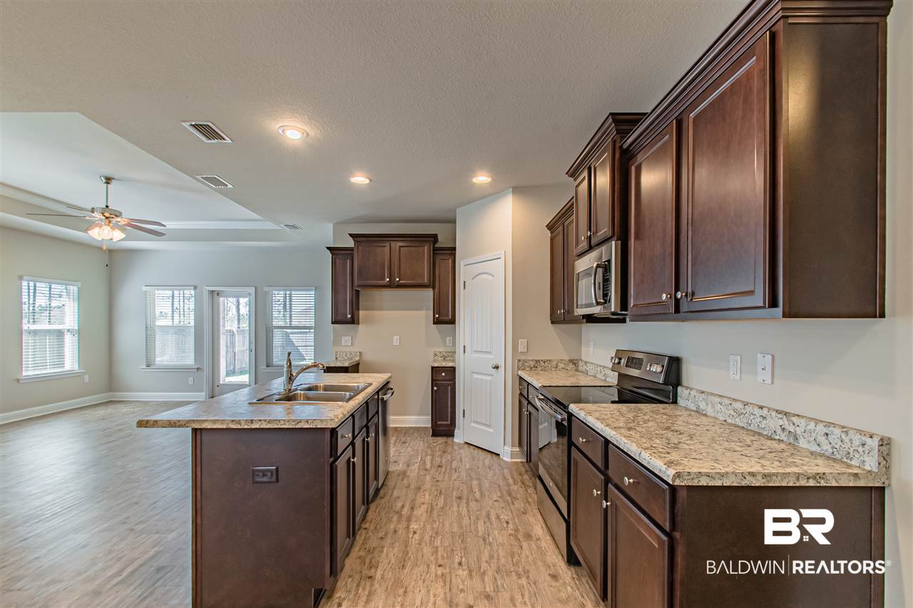 12690 Chickadee Lane Daphne, AL 36527 - Photo 8 of 36