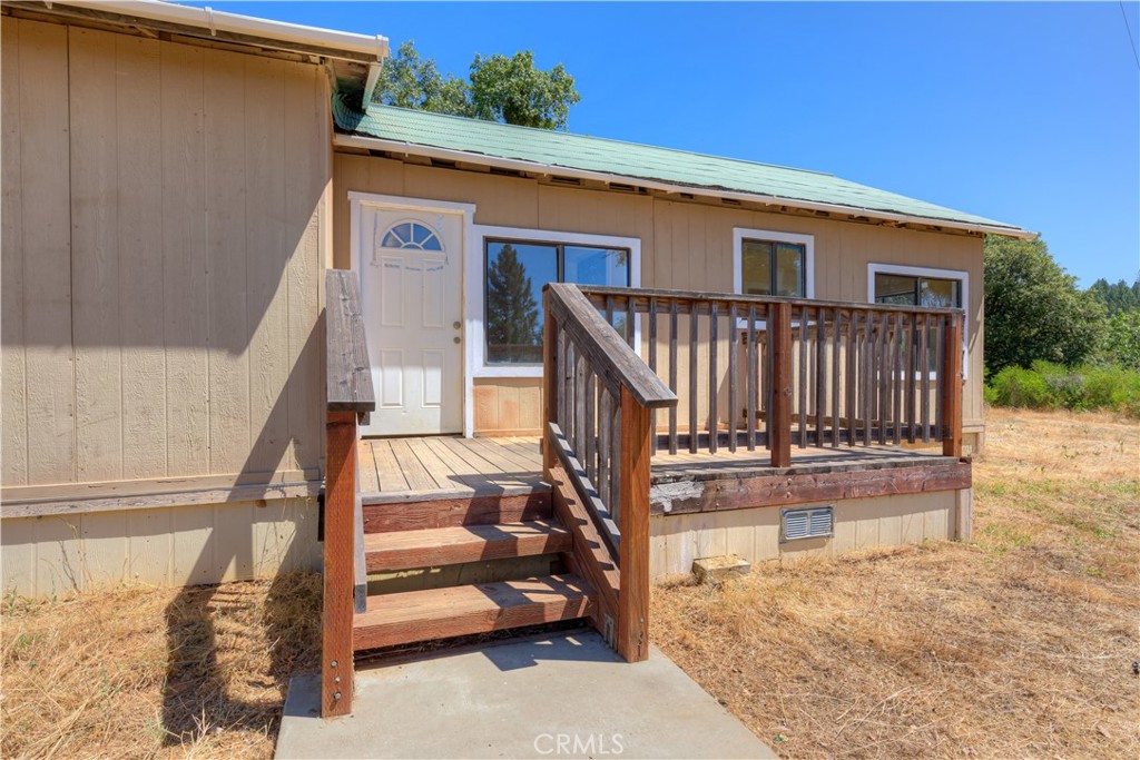 13545 Surcease Mine Road Oroville, CA 95965 - Photo 12 of 28 a view of entryway with a front door