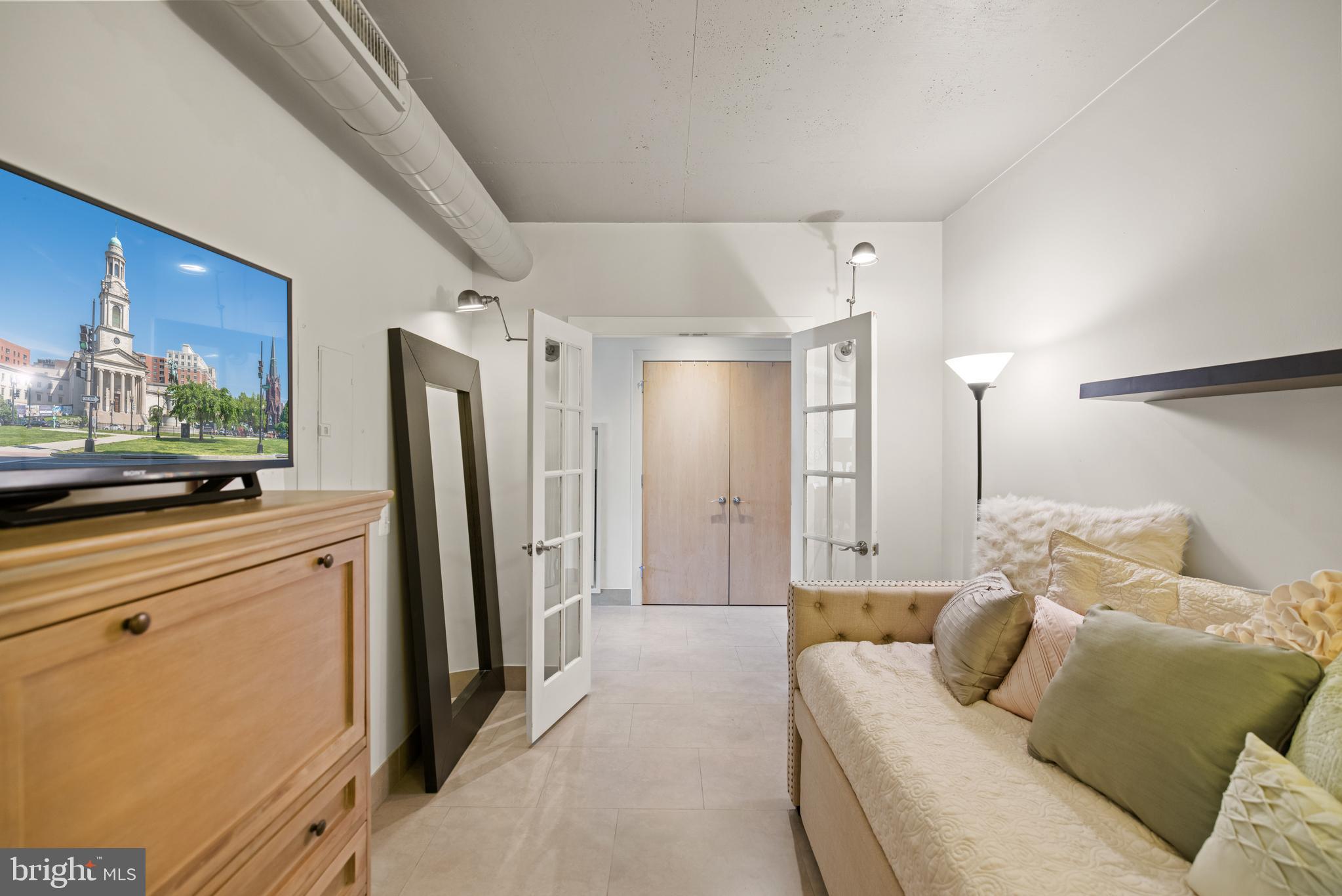 1133 14th Street Northwest, Unit 1104 Washington, DC 20005 - Photo 16 of 28